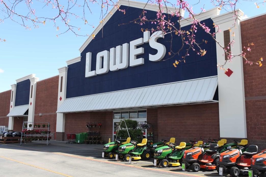 lowes